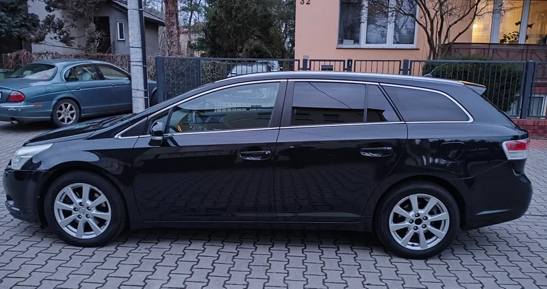 Toyota Avensis cena 22500 przebieg: 274719, rok produkcji 2009 z Kalisz małe 154